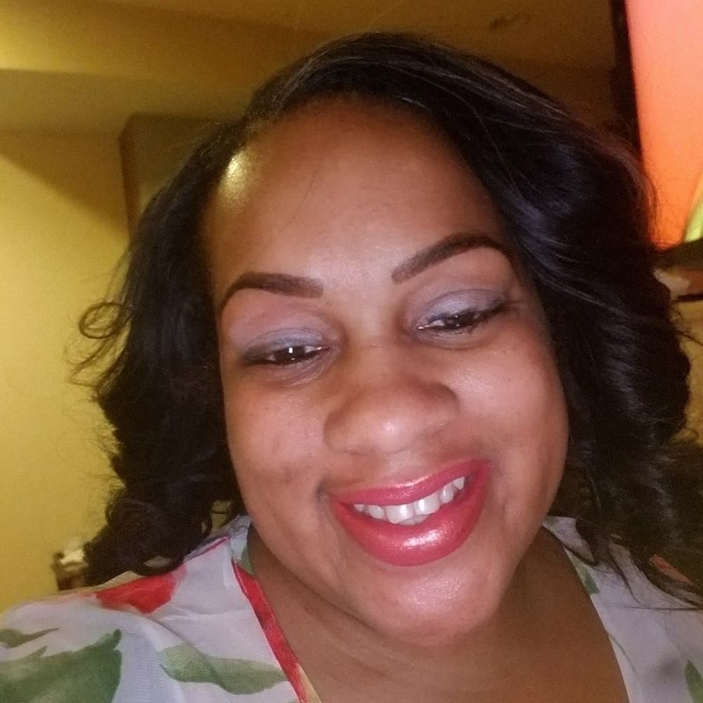 Meet your Posher, Nikita